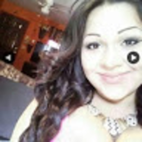 Meet your Posher, Rocio - Picture 1 of 1